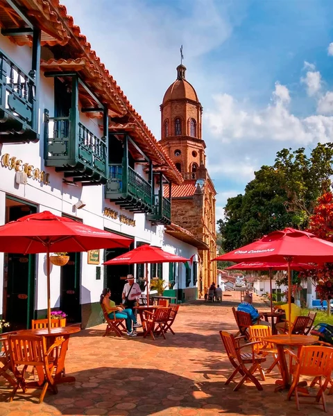 LUGARES EXTRAORDINARIOS